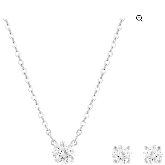 Swarovski Stud Earrings - Picture 1 of 3